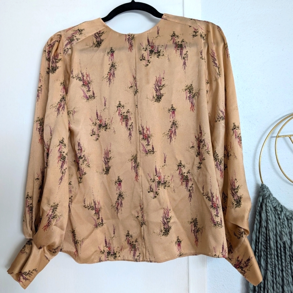 Vince floral silk long sleeve scoop neck blouse size small